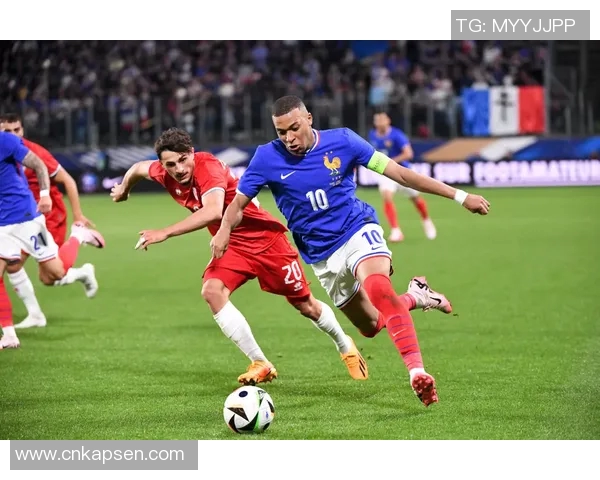 法国足球百大球星排名盘点：历史传奇与现役巨星的完美对决